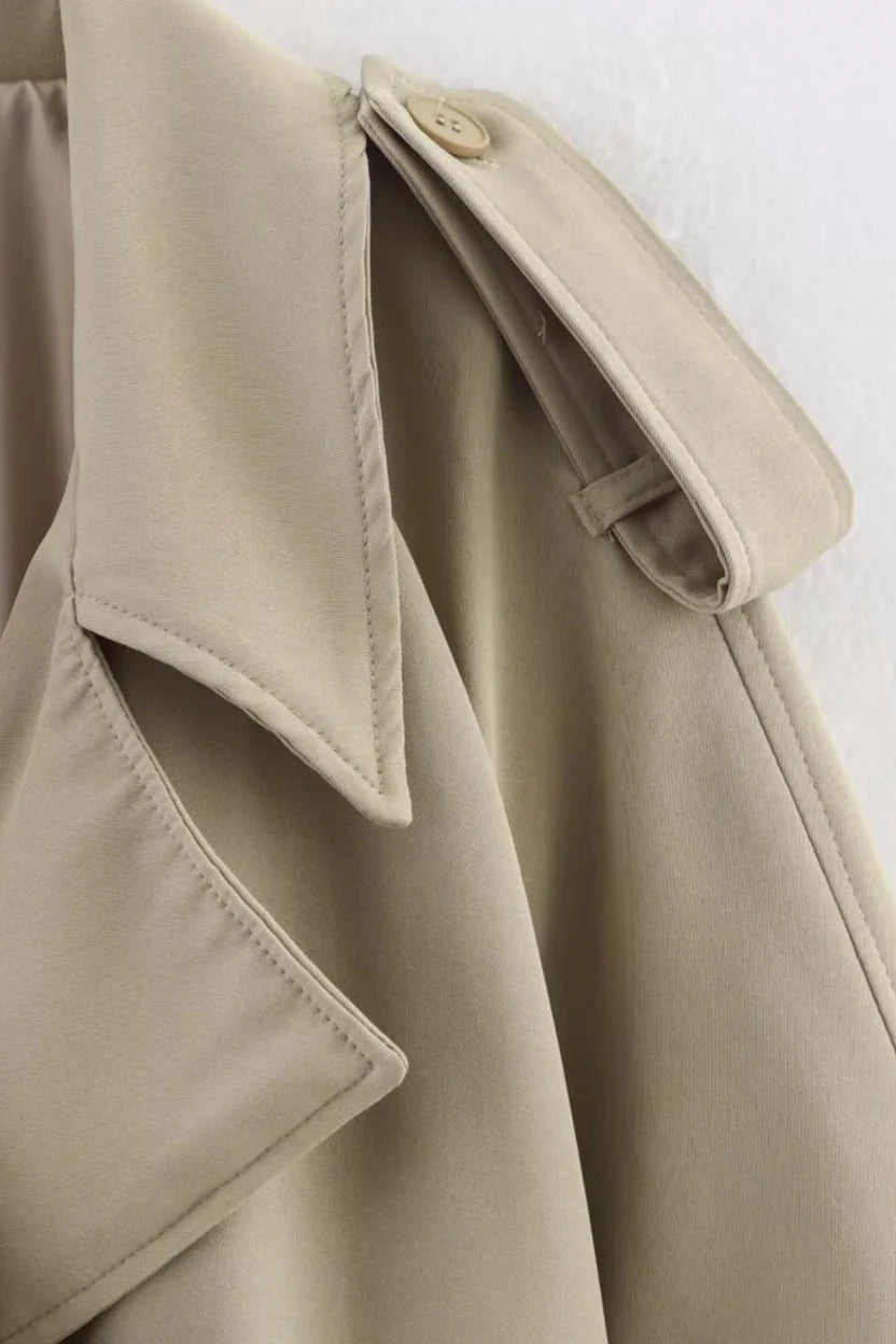 ESTE TRENCHCOAT