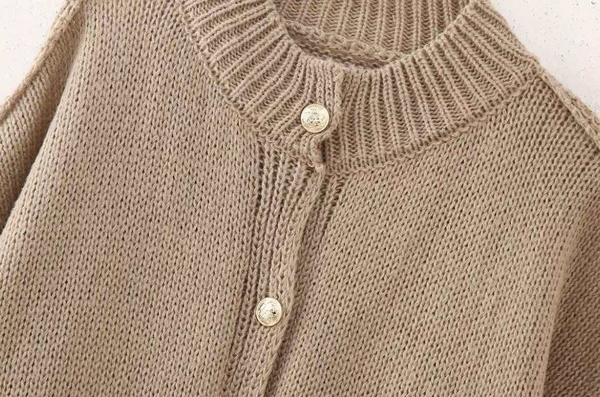 OVERSIZED KNIT CARDIGAN