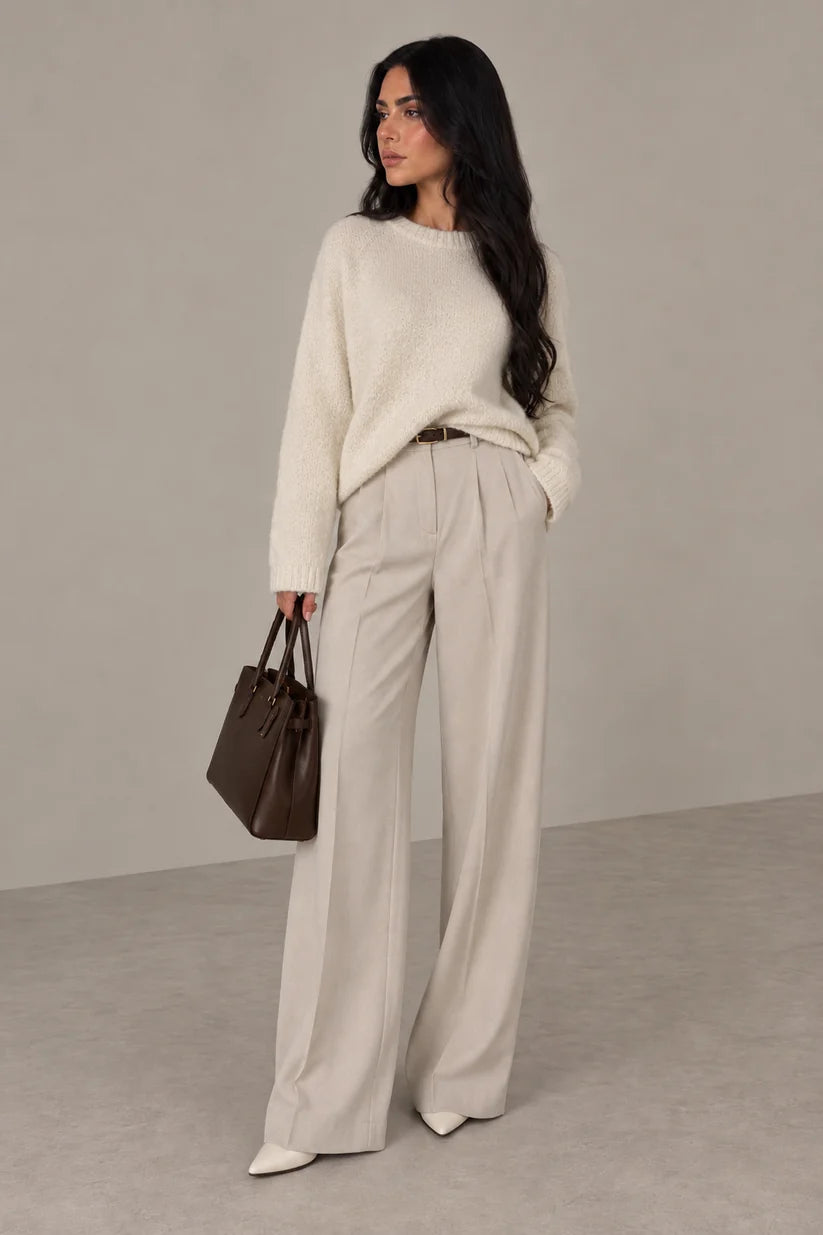 KNIT SWEATER
