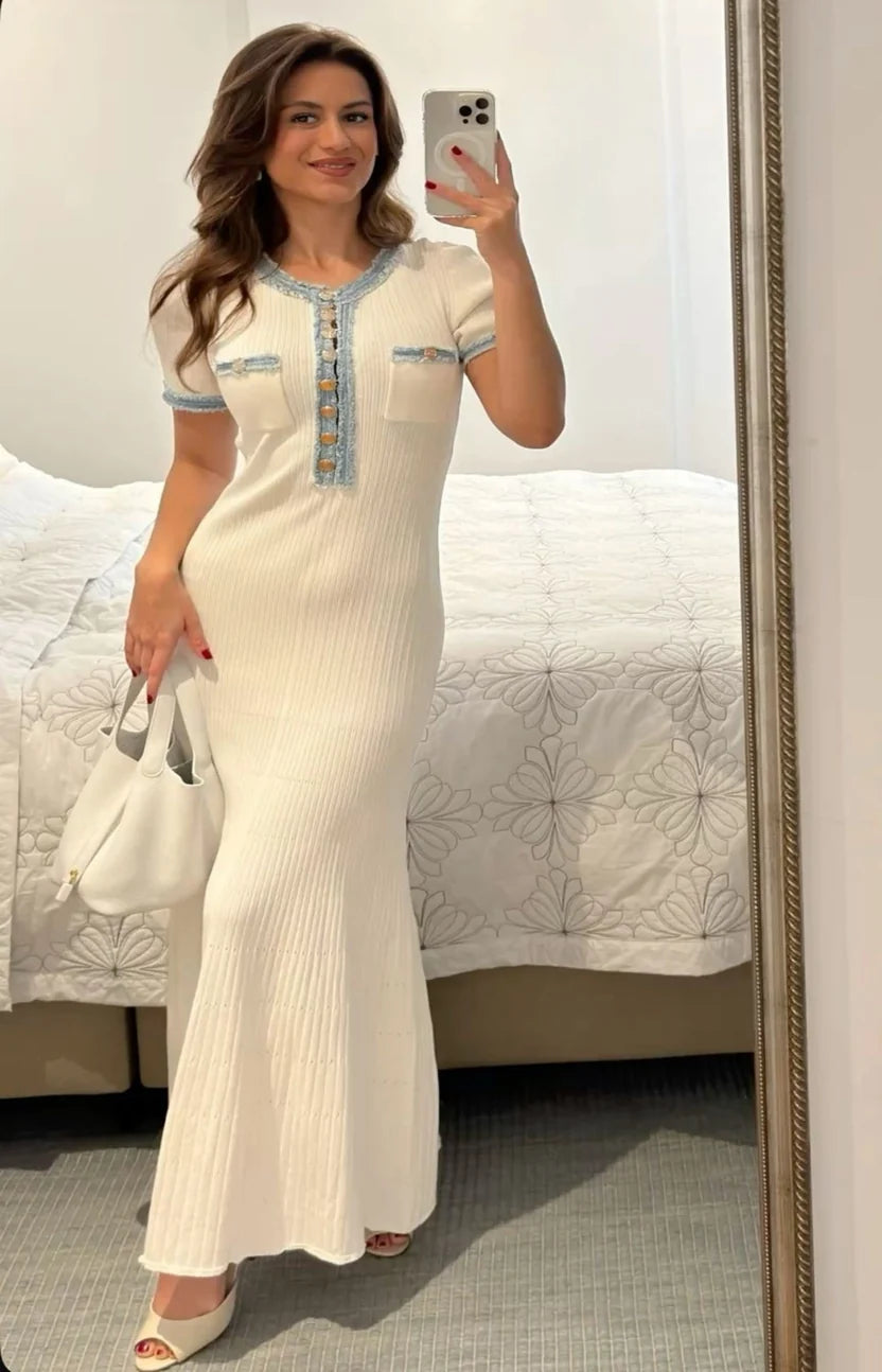VAIA STRICKKLEID