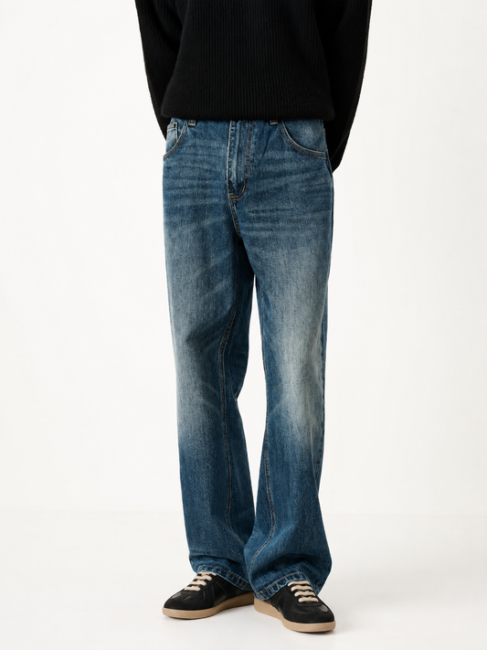 STRAIGHT LEG JEANS